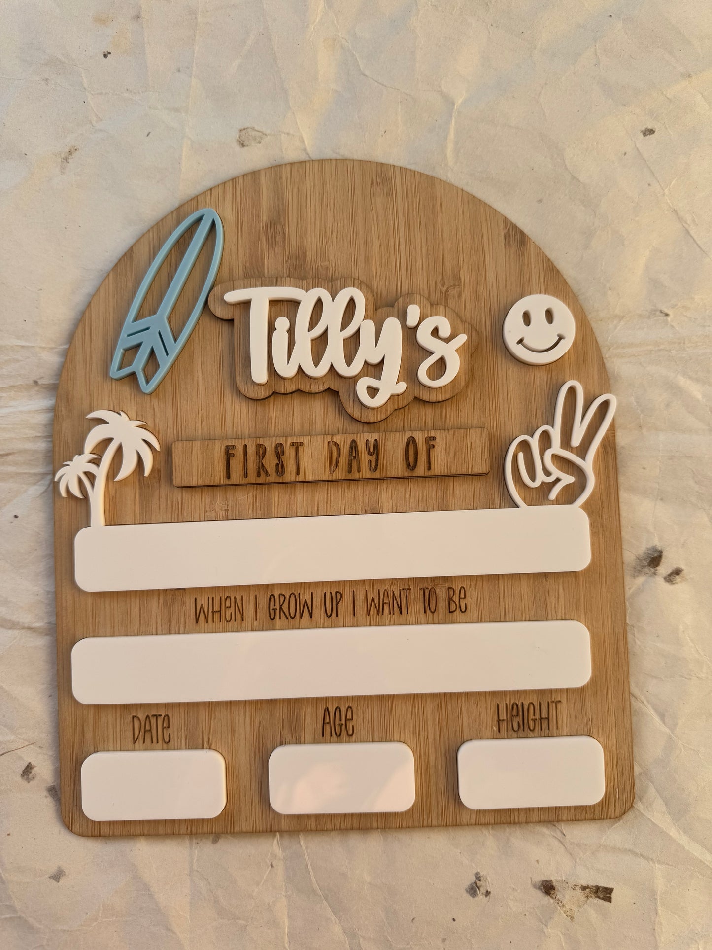 Interchangeable First and Last Day Board - Surfer Design