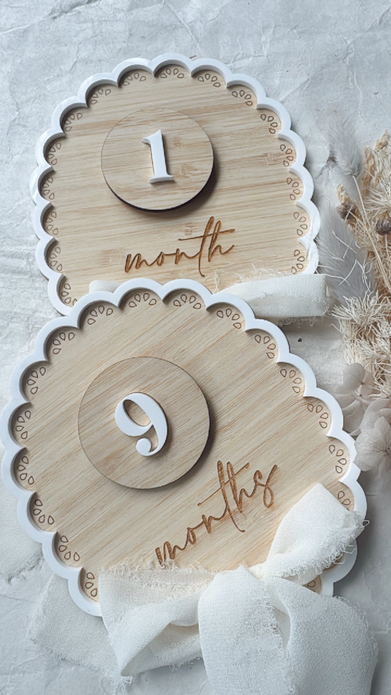 Scalloped Oval Milestones