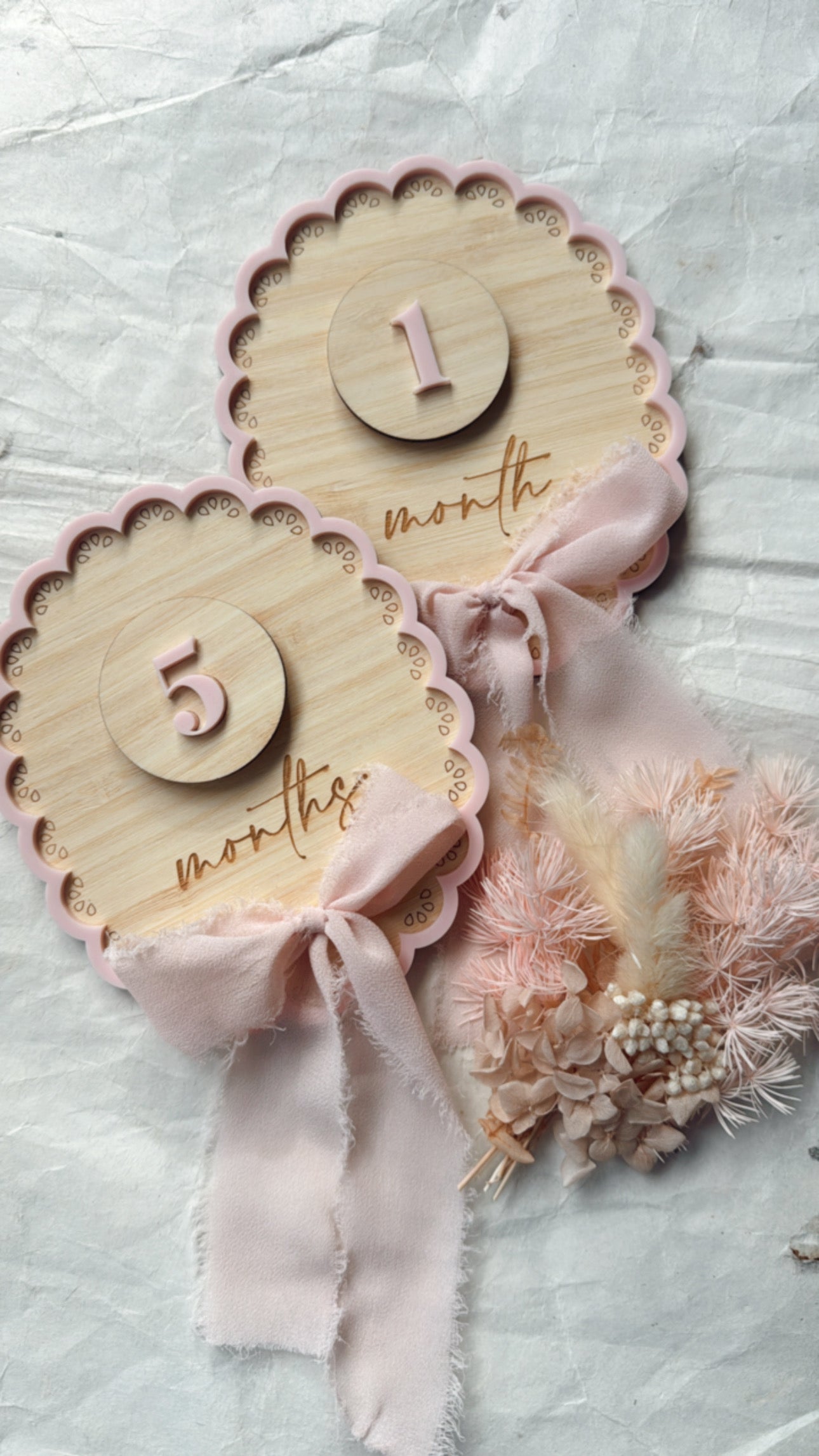 Scalloped Oval Milestones