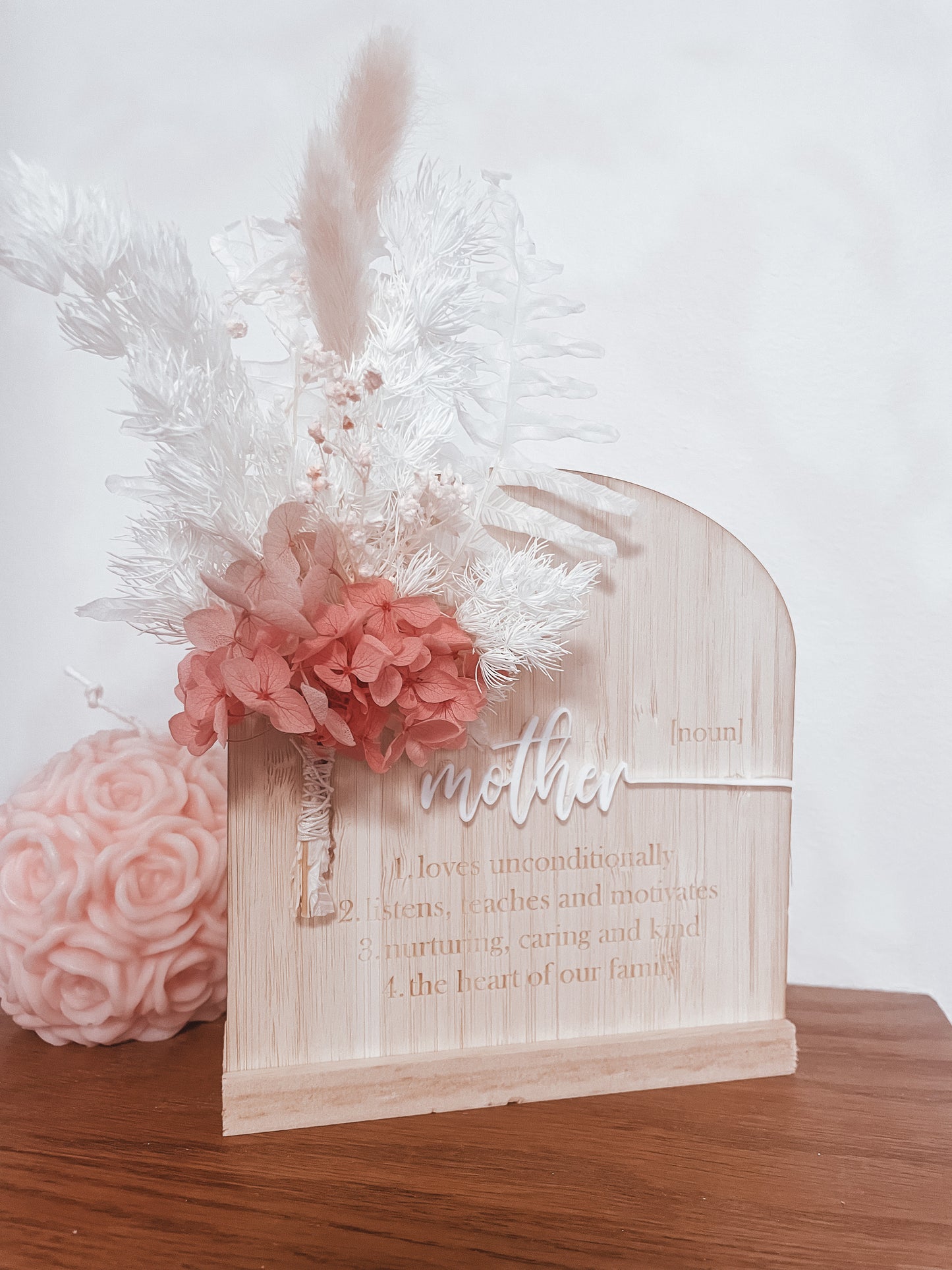 Mother’s Day FOF Arch