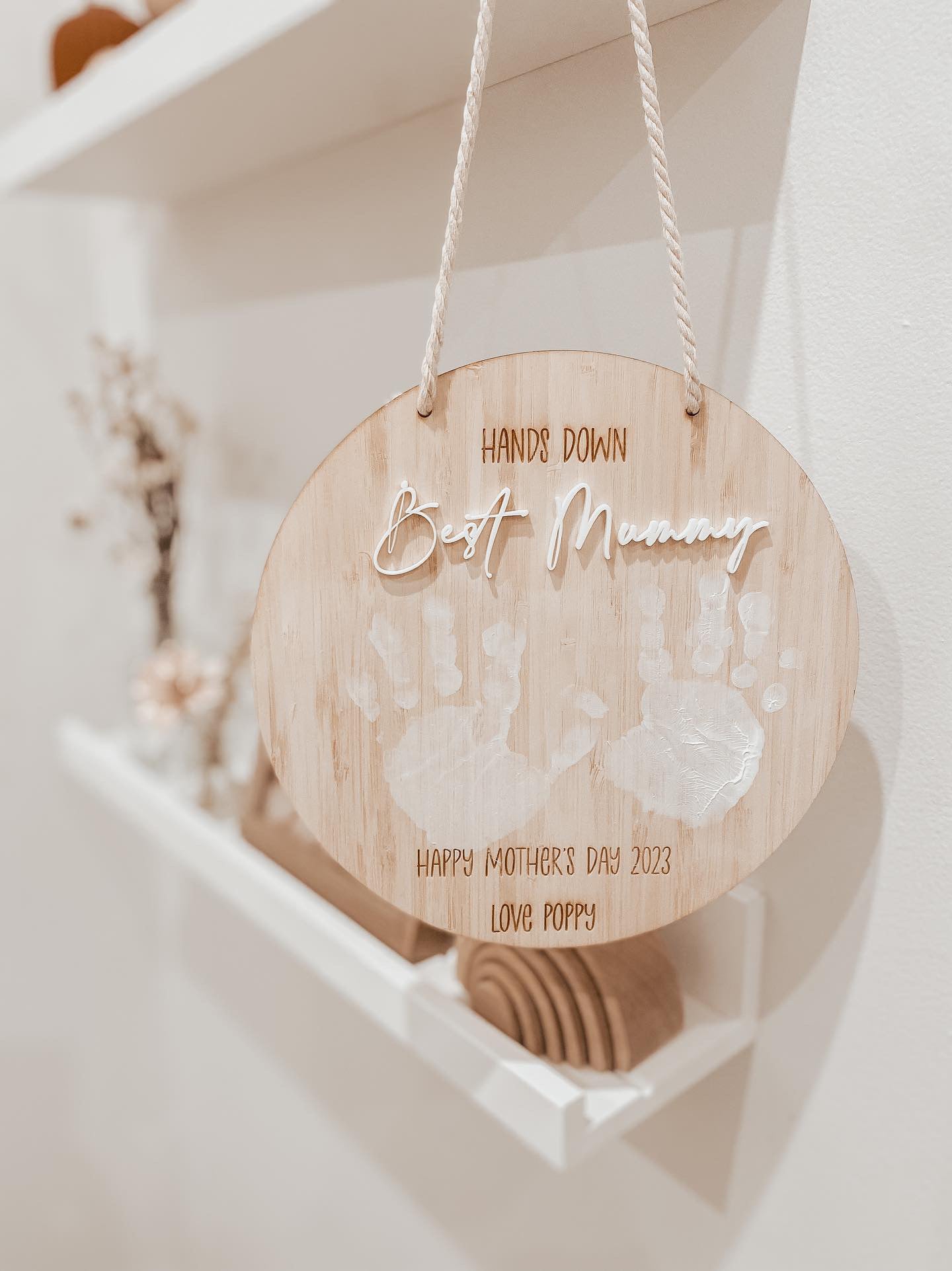 Hand print plaque