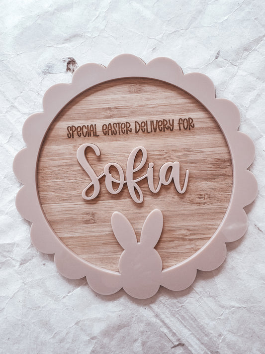 Scalloped Interchangeable Easter Plaque