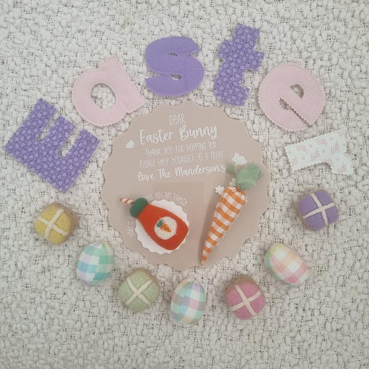 Scalloped Acrylic Easter Bunny Tray