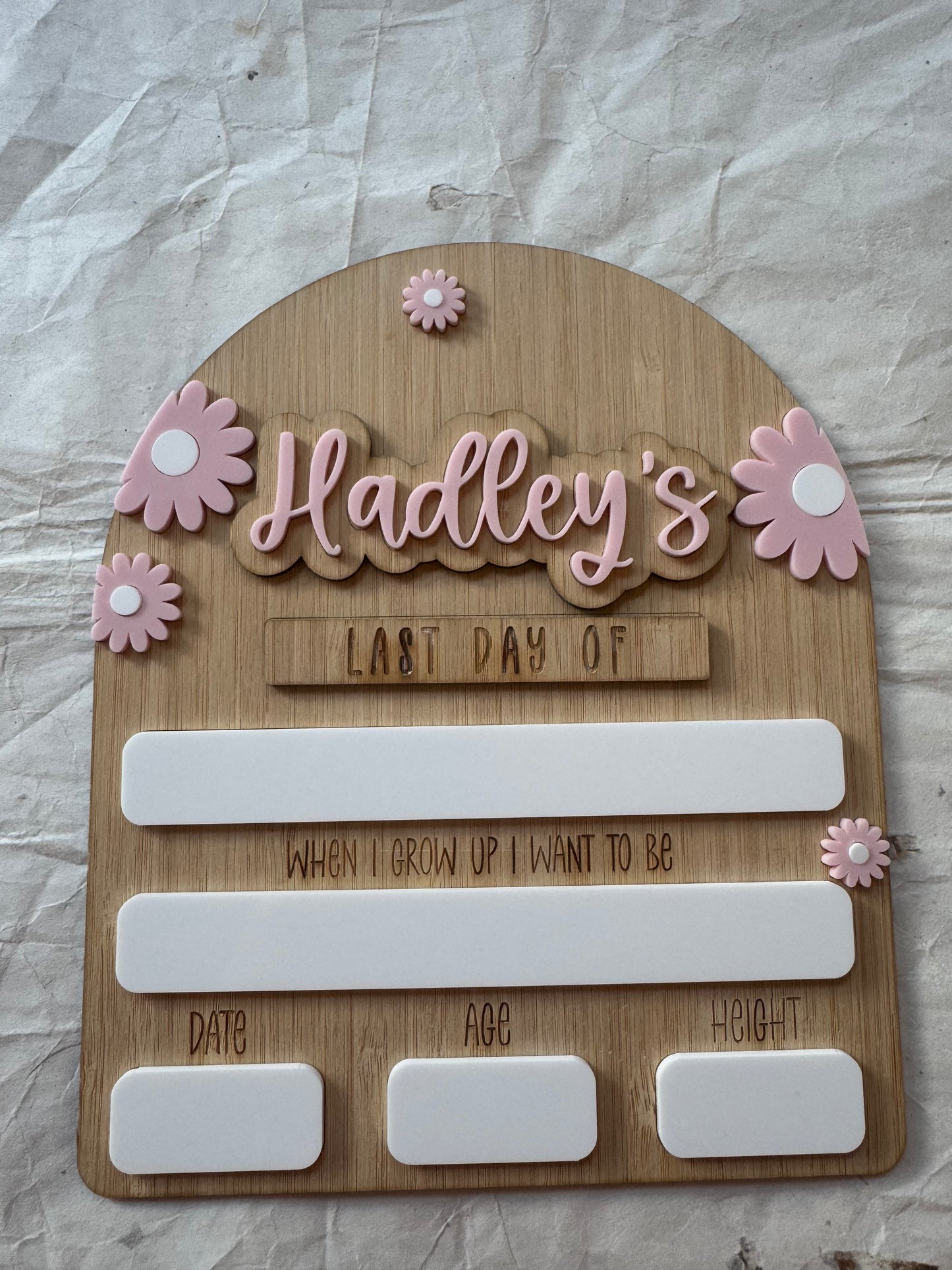 Interchangeable First and Last Day Board - Daisy Design
