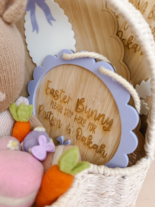 Scalloped Easter Bunny Stop Here